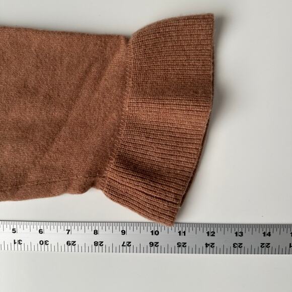 Lands End 100% Cashmere Sweater Heather Beige Scoopneck 3/4 ruffle sleeve P/ XL - Picture 8 of 8